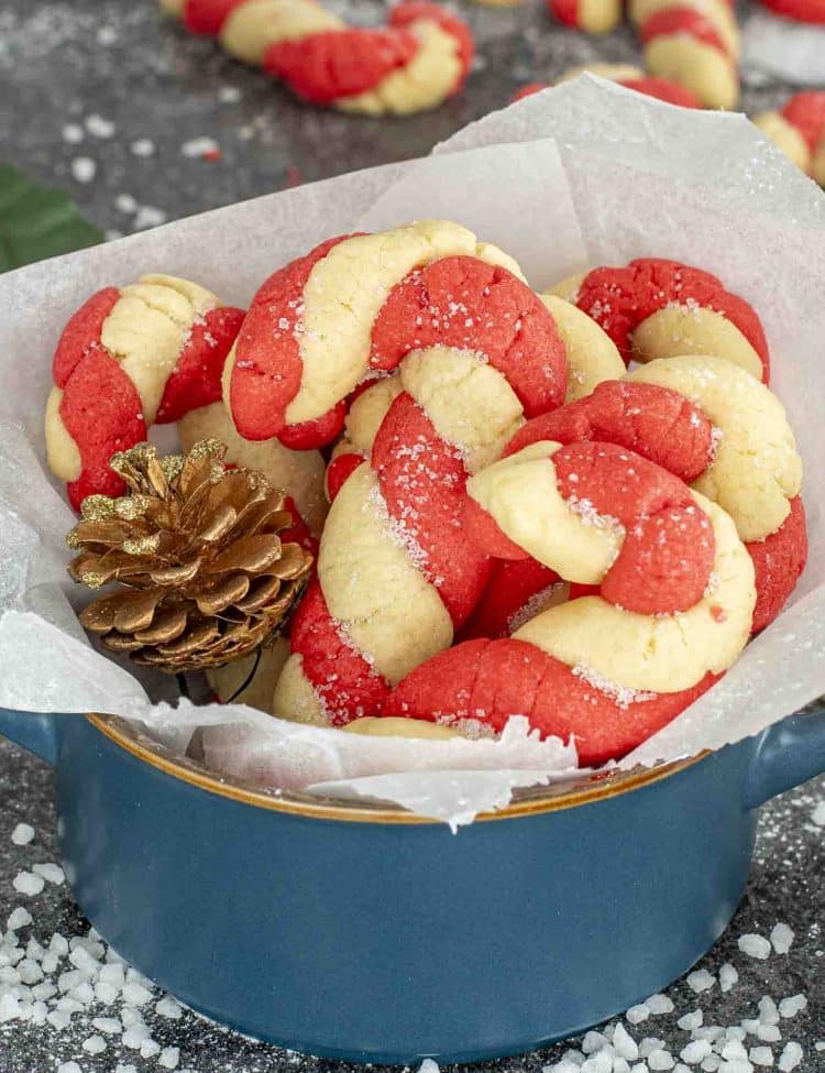 candy cake cookies in a tin box.